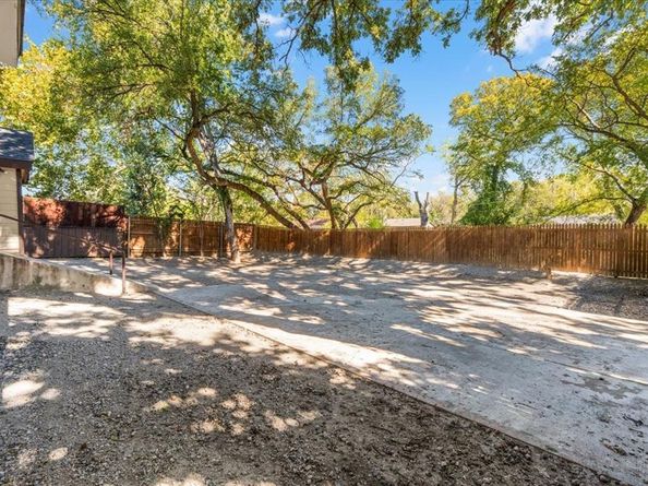 1800  Brook Hollow Drive , Fort Worth Texas 76114