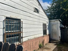 1840  Portland Avenue , Fort Worth Texas 76102