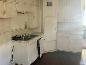 1840  Portland Avenue , Fort Worth Texas 76102