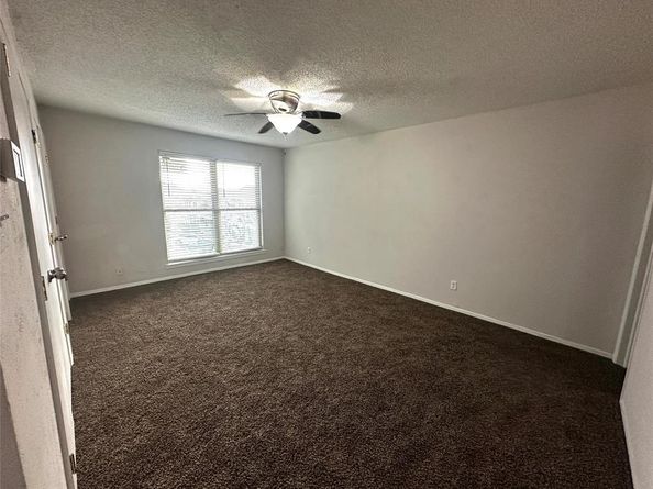 6024  Westridge Lane  305, Fort Worth Texas 76116