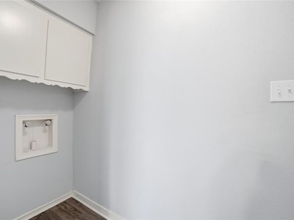 2926 N Prairie Creek Road , Dallas Texas 75227