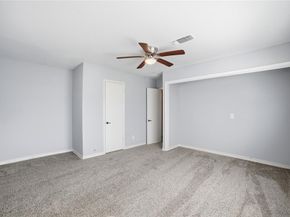 2926 N Prairie Creek Road , Dallas Texas 75227