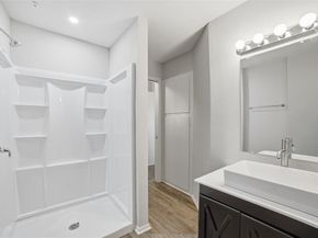 2926 N Prairie Creek Road , Dallas Texas 75227