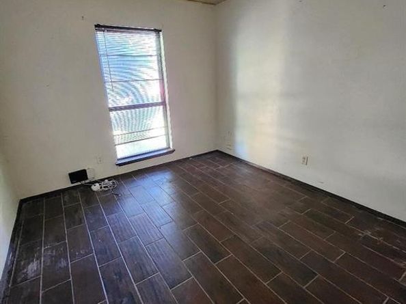 3114  Nutmeg Lane , Garland Texas 75044