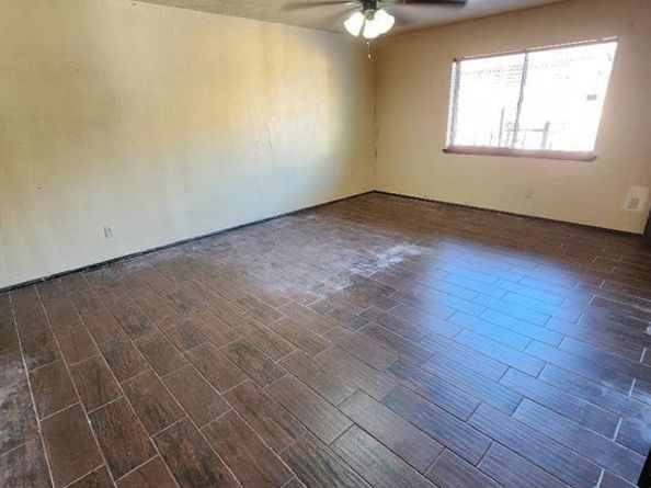 3114  Nutmeg Lane , Garland Texas 75044