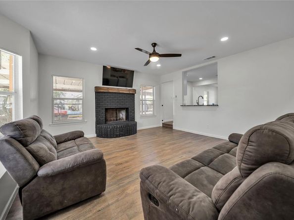 8113  Raymond Avenue , White Settlement Texas 76018