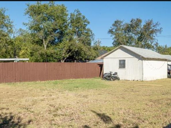 8113  Raymond Avenue , White Settlement Texas 76018