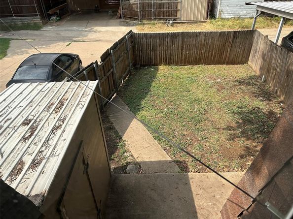 3712  Dexter  , Fort Worth Texas 76107