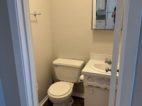 3712  Dexter  , Fort Worth Texas 76107