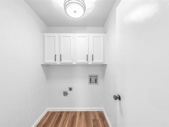 3305  Overglen Drive , Garland Texas 75043