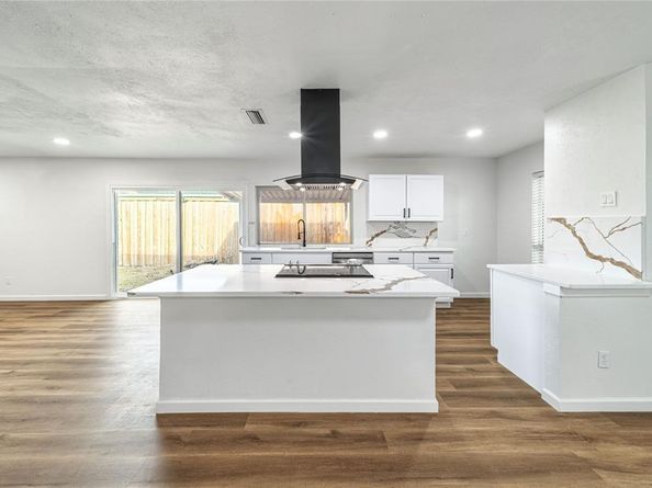 3305  Overglen Drive , Garland Texas 75043