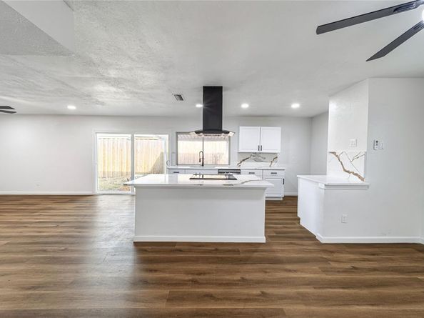 3305  Overglen Drive , Garland Texas 75043