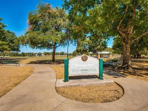 5200  Martel Avenue  6Q, Dallas Texas 75206