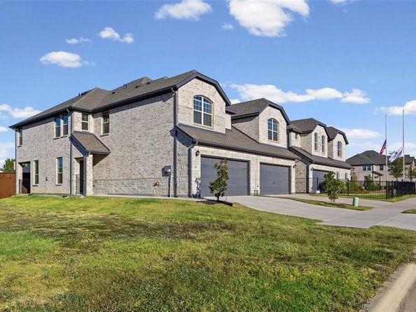 519  Sandiford Court , Mansfield Texas 76063