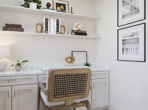 2732  Hogan Hill Lane , Fort Worth Texas 76109