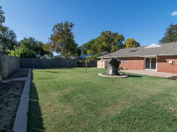 1710  15th Place , Plano Texas 75074
