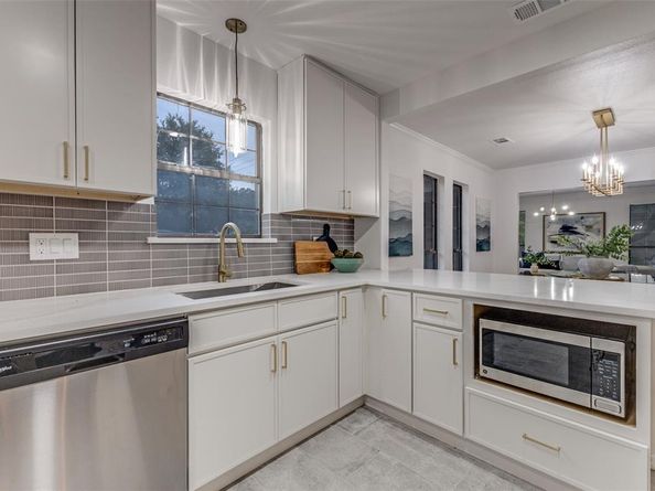 5848  Kenwood Avenue , Dallas Texas 75206