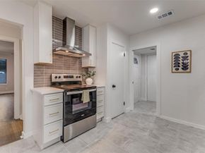 5848  Kenwood Avenue , Dallas Texas 75206