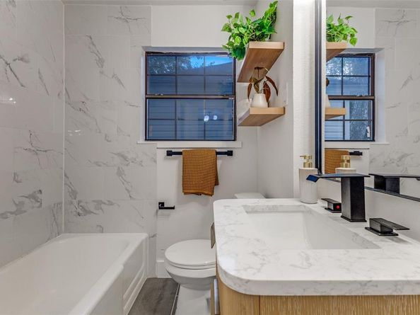 5848  Kenwood Avenue , Dallas Texas 75206