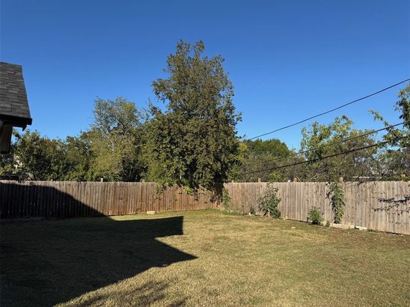 6611  Rockdale Road , Fort Worth Texas 76134