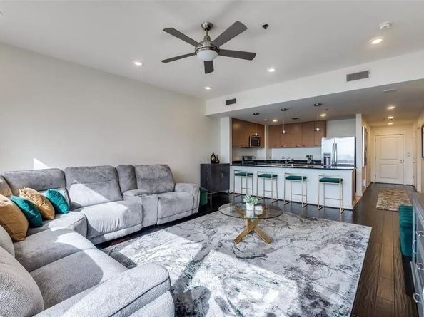 1200  Main Street  1404, Dallas Texas 75202