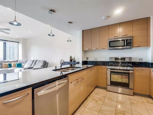 1200  Main Street  1404, Dallas Texas 75202