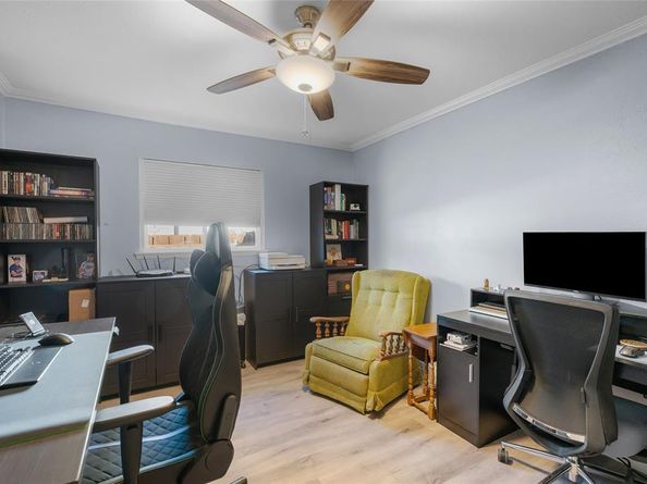 2038  Rose Hill Road , Carrollton Texas 75007