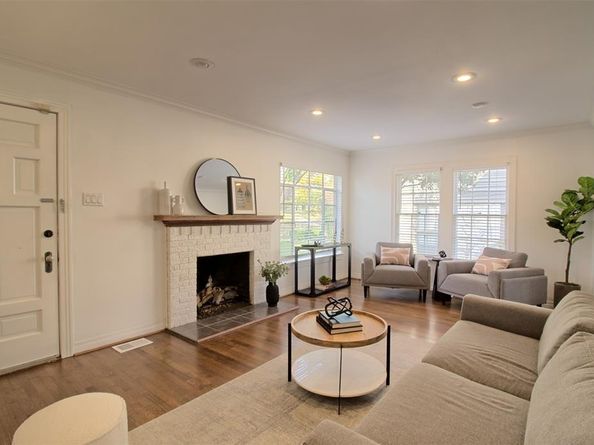 7010  Vivian Avenue , Dallas Texas 75223