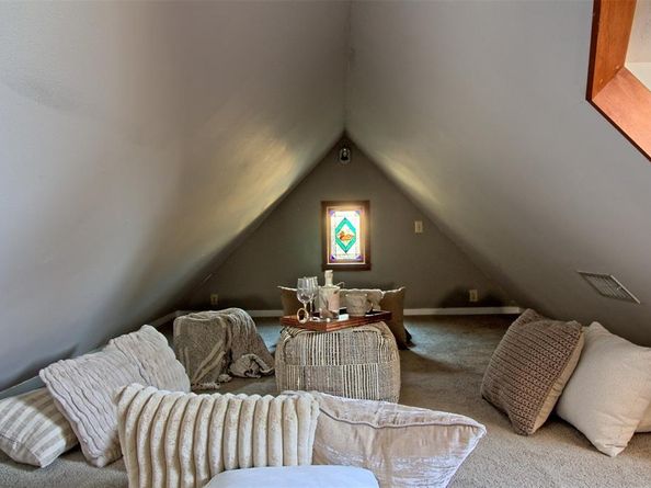 7010  Vivian Avenue , Dallas Texas 75223