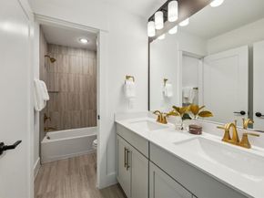 5916  Hodgkin Avenue , Pilot Point Texas 76258