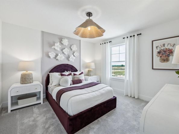 5916  Hodgkin Avenue , Pilot Point Texas 76258