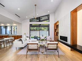 10142  Coppedge Lane , Dallas Texas 75229