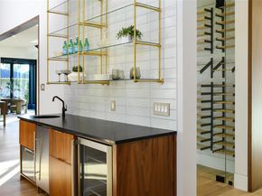 10142  Coppedge Lane , Dallas Texas 75229