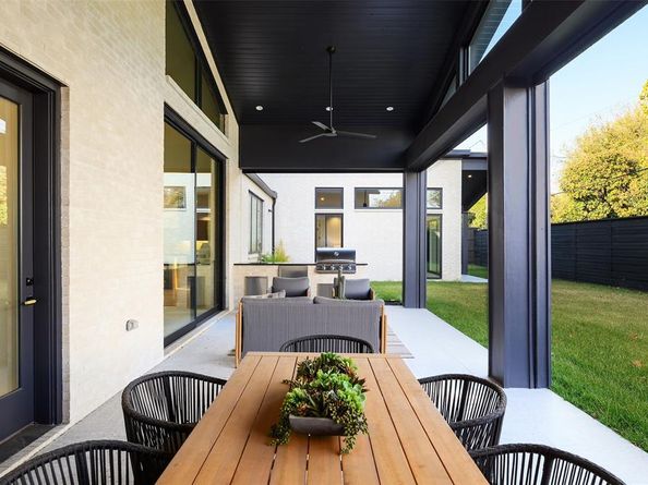 10142  Coppedge Lane , Dallas Texas 75229