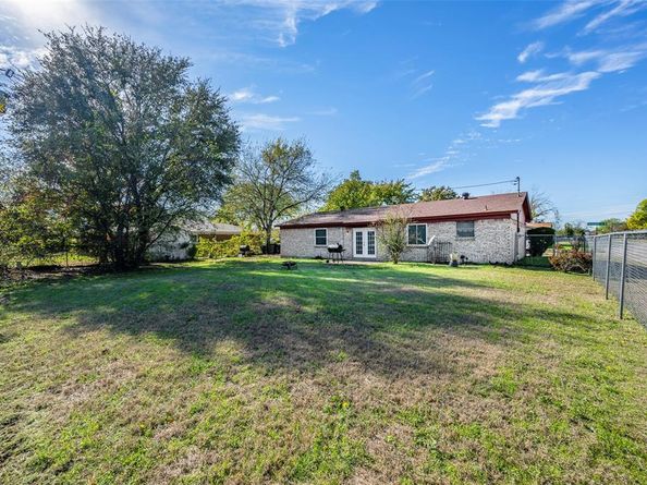 3501  Richardson Court W, Fort Worth Texas 76119