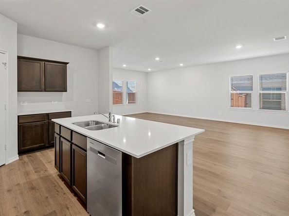 4125  Amethyst Drive , Celina Texas 75009