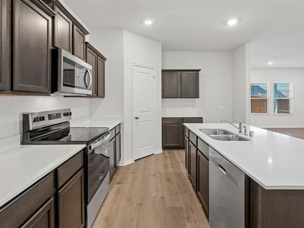 4125  Amethyst Drive , Celina Texas 75009