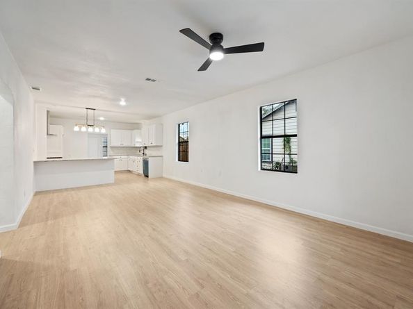 3416  Thannisch Avenue , Fort Worth Texas 76105