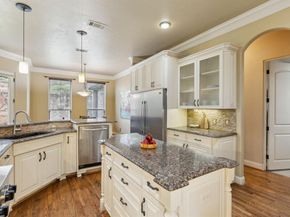 3007  Sunray Valley Court , Arlington Texas 76012