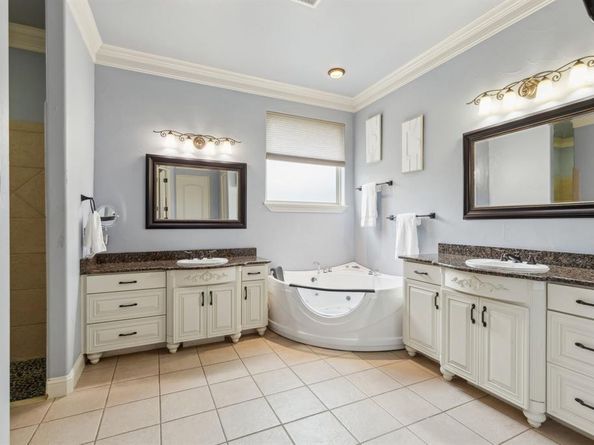 3007  Sunray Valley Court , Arlington Texas 76012