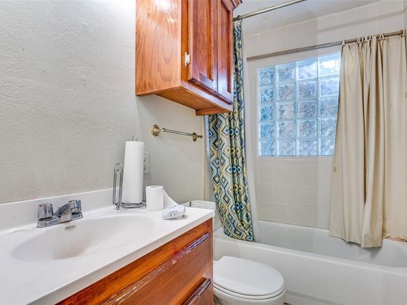 2547  Fordham Road , Dallas Texas 75216