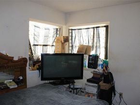 806  Clover Hill Lane , Cedar Hill Texas 75104