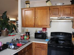 806  Clover Hill Lane , Cedar Hill Texas 75104