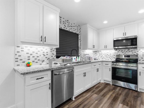 240  Wesley Drive , DeSoto Texas 75115