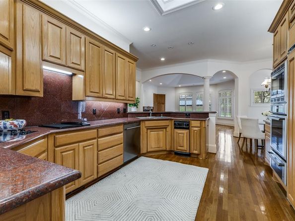 1708  Nelson Drive , Irving Texas 75038