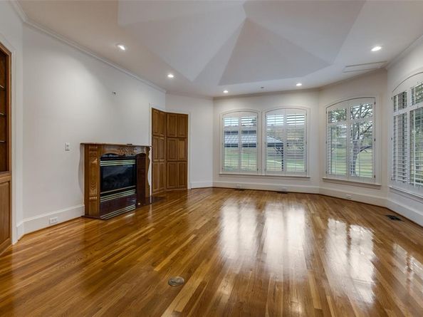 1708  Nelson Drive , Irving Texas 75038