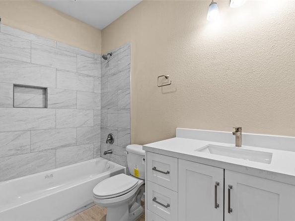 3623  Portland Street , Irving Texas 75062