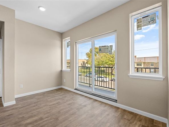 3623  Portland Street , Irving Texas 75062