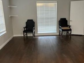 1570  Sutter Street , Dallas Texas 75216