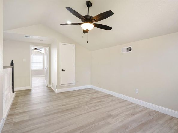 6702  Flamewood Drive , Arlington Texas 76001